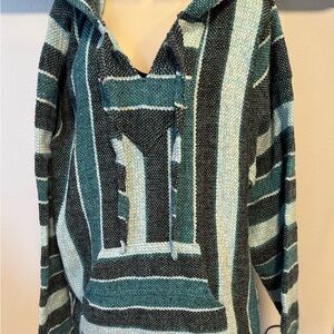 Striped Hooded Pullover Large Yarina